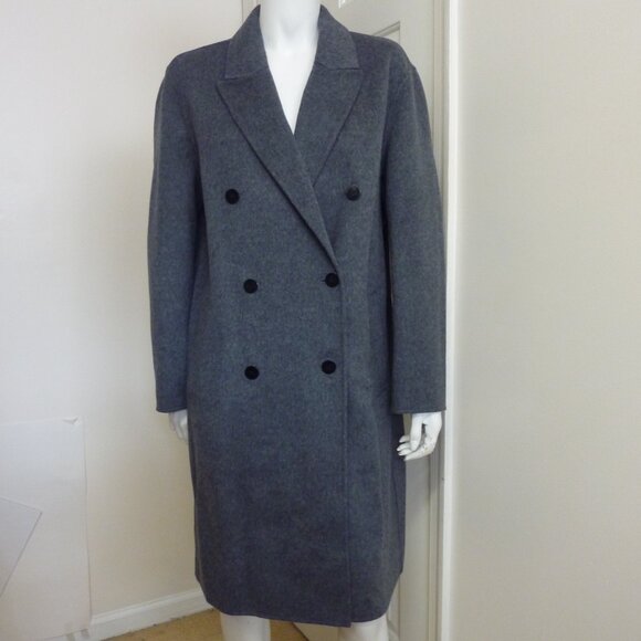 Theory Double-breasted Wool & Cashmere Oversize Coat - Picture 6 of 10